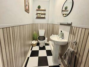 Photo 8- click for photo gallery